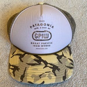 Patagonia snapback trucker hat